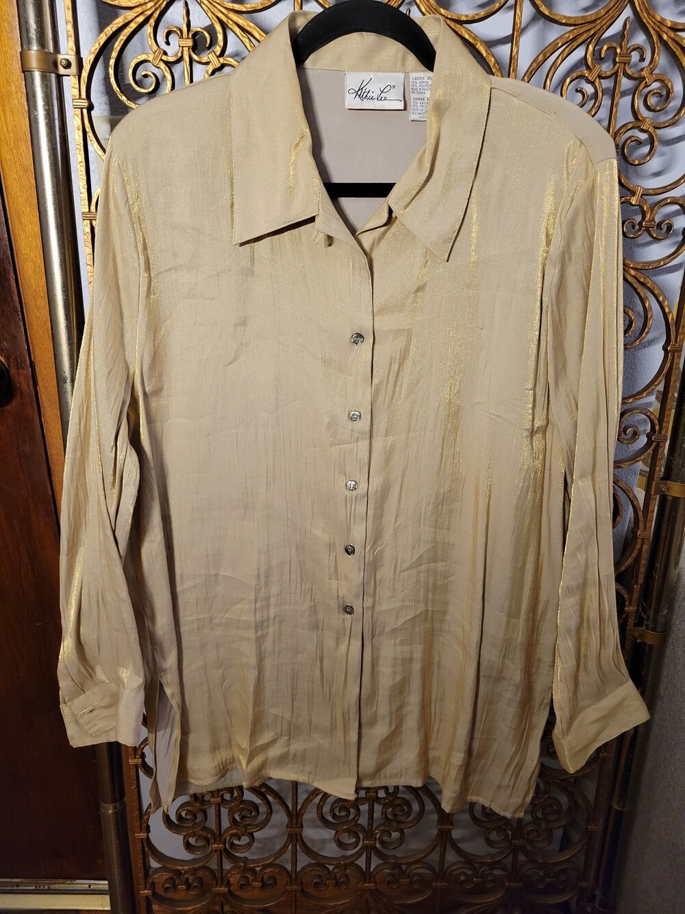 Vintage Gold Kathie Lee Ladies Button Up